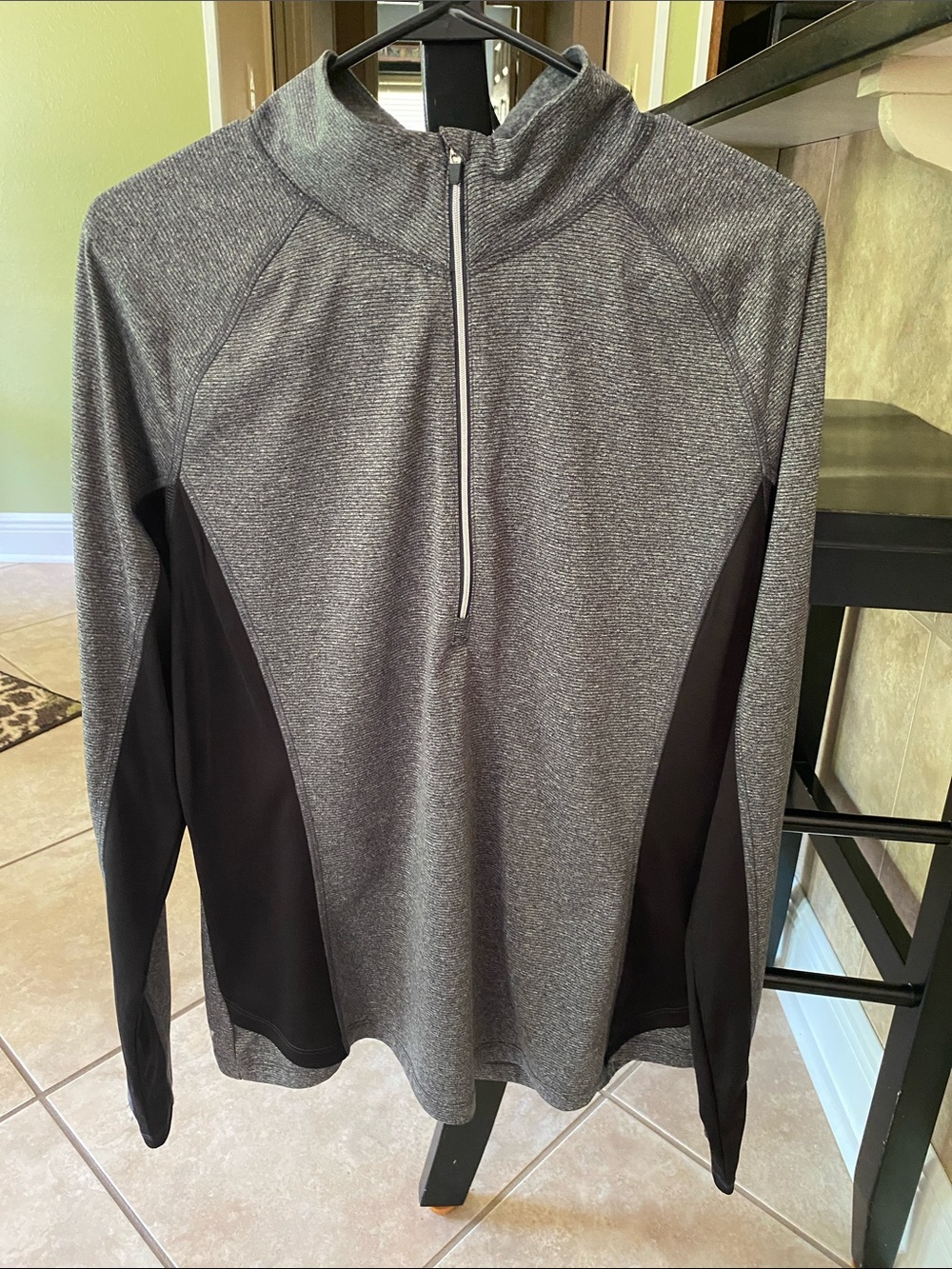 Danskin Now Gray and Black Semi-Fitted Athletic Pullover